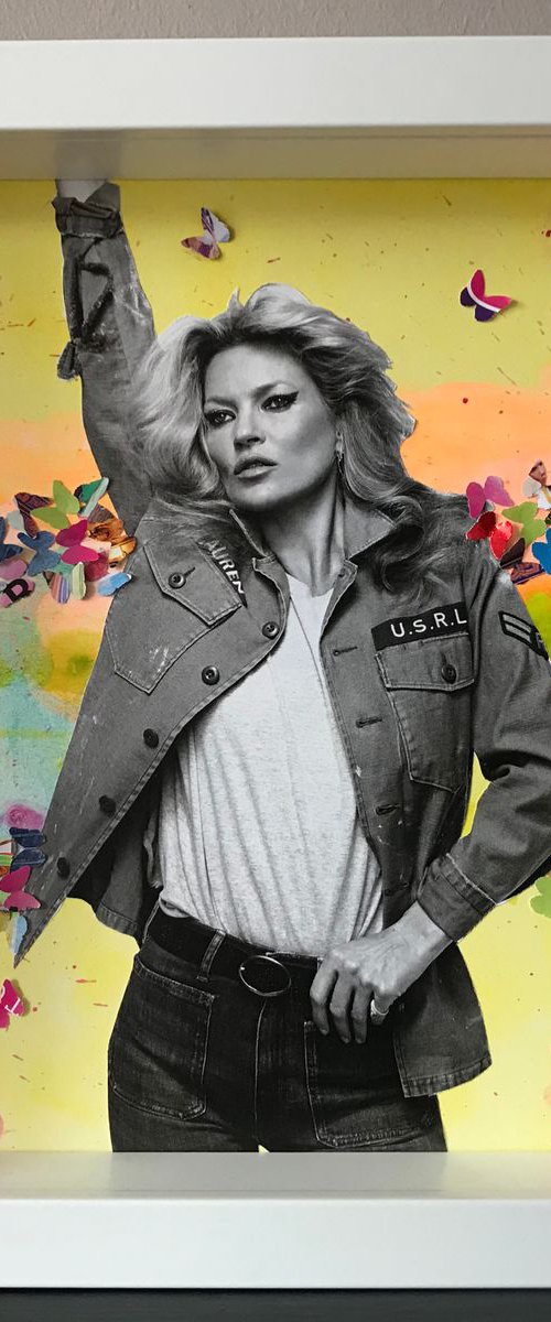 Hey Girl! (Kate Moss) by Hernan Reinoso