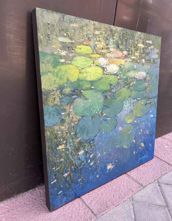 Water Lilies and Light