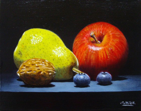 Fruit in chiaroscuro