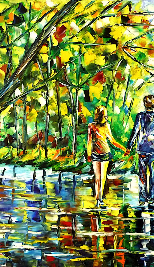 Hand In Hand In The Park by Mirek Kuzniar