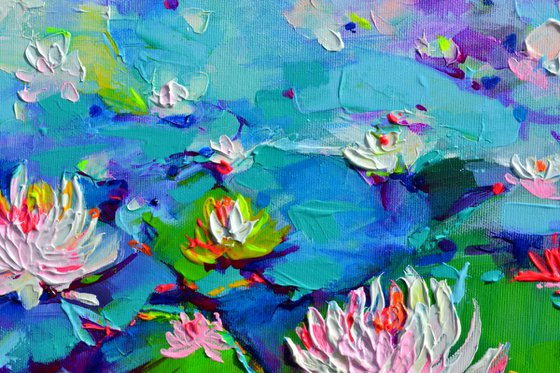 White Water Lilies on the Pond