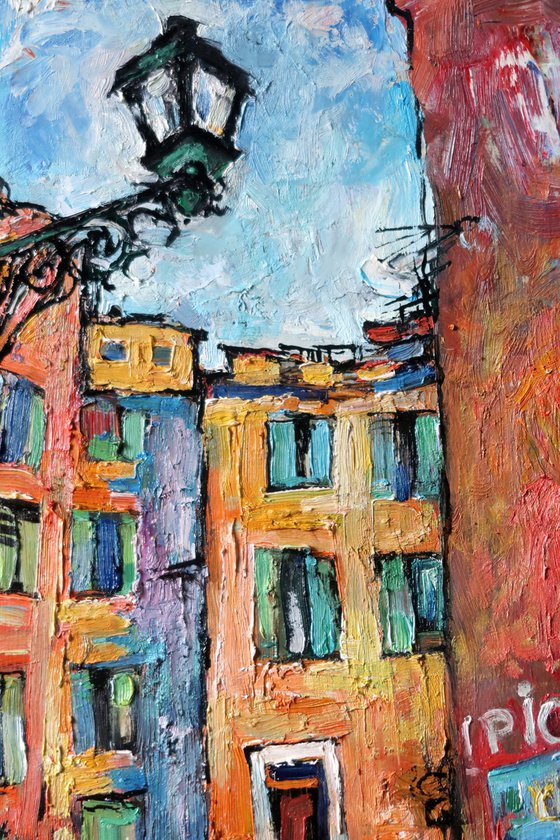 Hot Nice and the Lamp