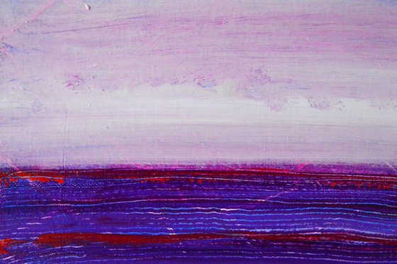 Horizon in purple