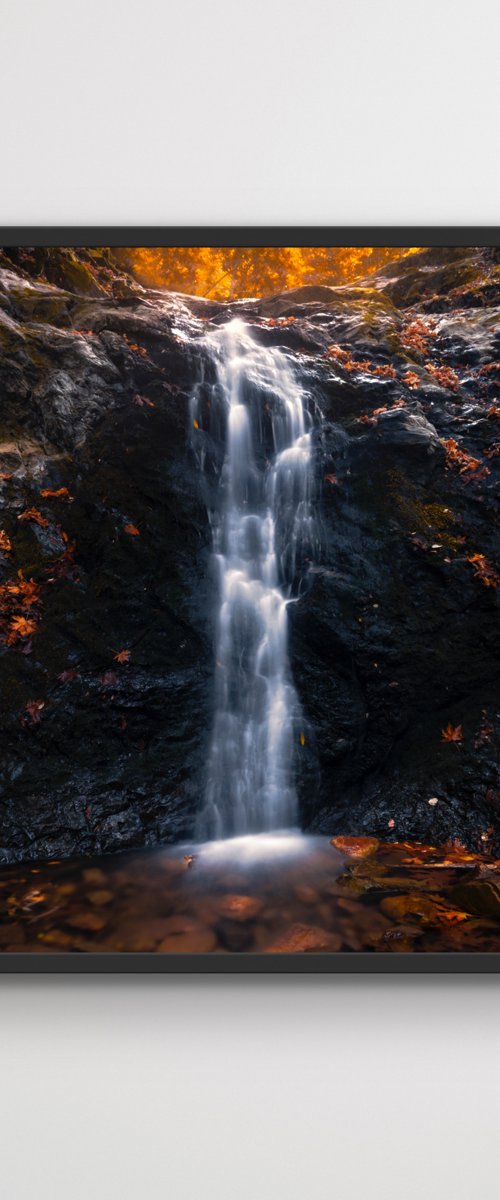 Black Walls Falls, California - FRAMED - Limited Edition by Francesco Carucci