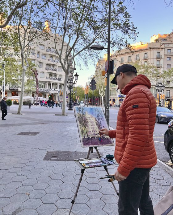 A walk through Barcelona contemplating the creation of Antonio Gaudi La Pedrera
