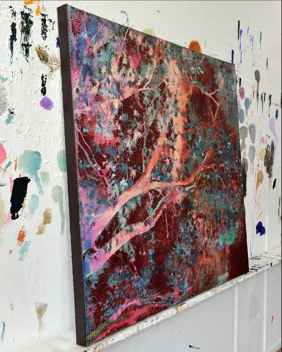 Oxidized burgundy tree leaves