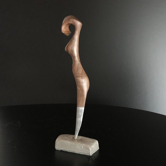 small sculpture #935