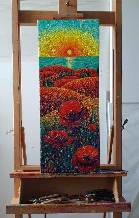TUSCANY HILLS OF RED POPPIES