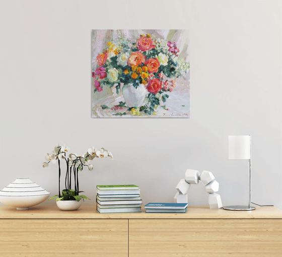 A bouquet of garden roses