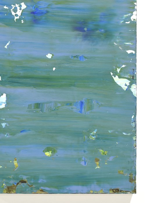Green Moving Toward Blue