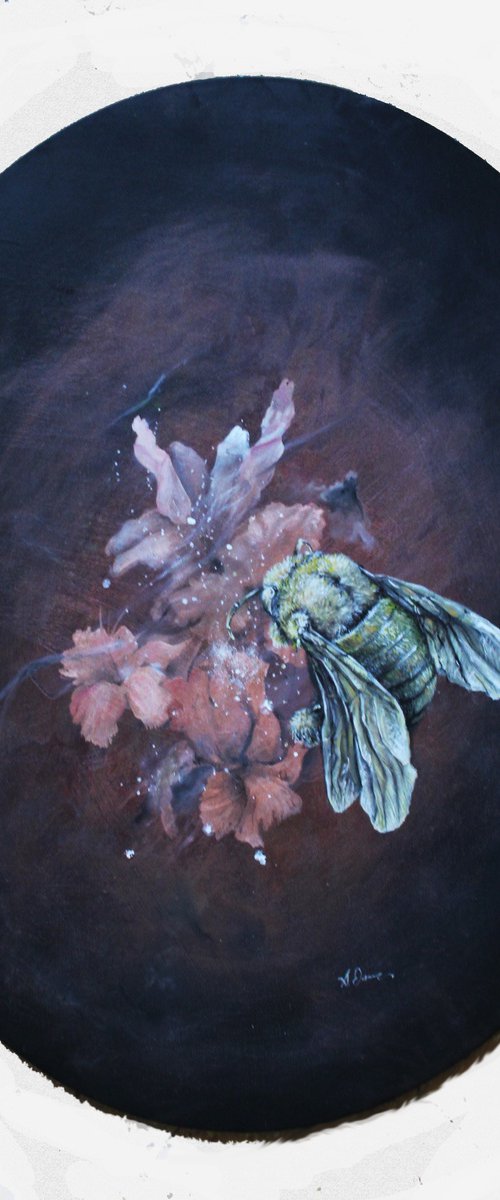 The golden bee by Alexandra Oancea