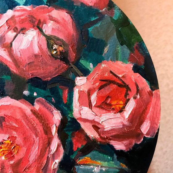 Pink Roses. Round Oil Painting