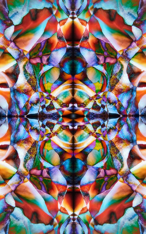 Hypnotic Sensory Experience by Inna Etuvgi