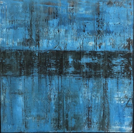 SANCTUARY IN BLUE 94 X 94 X 5CM