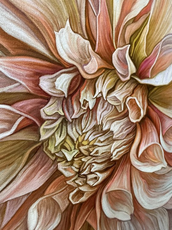 Dahlias Cafe au Light