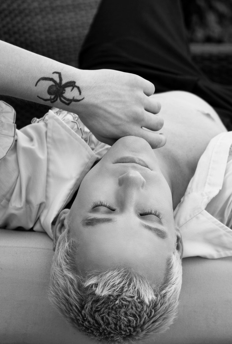 Expressive Portrait Photograph By William Dey, 18 X 26", Tuxedo Tattoo Palm Springs Ca, Original Artwork