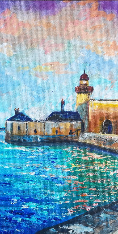 Dun Laoghaire harbour. by Tatajana Obuhova
