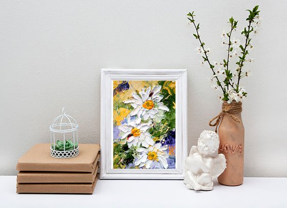 Daisy Painting Floral Original Art Ladybug Oil Impasto Artwork Chamomile Flower Small Home Wall Art 5 by 7" by Halyna Kirichenko