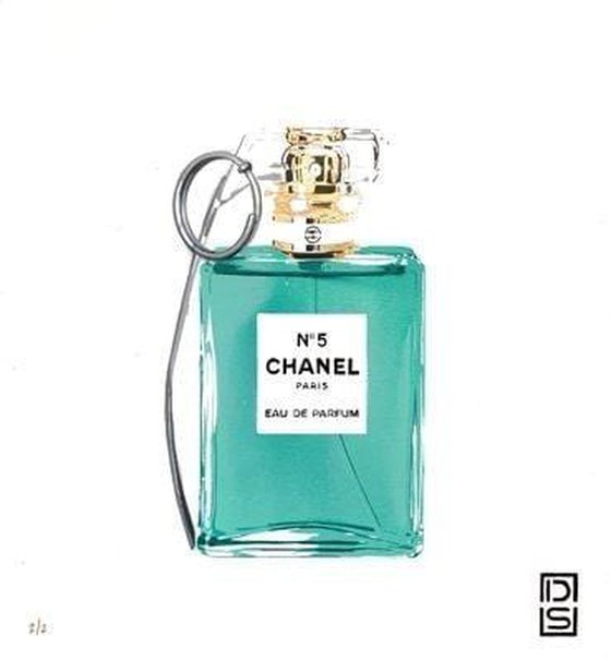 Stink Bomb - Aqua Marine - CHANEL Tunnel