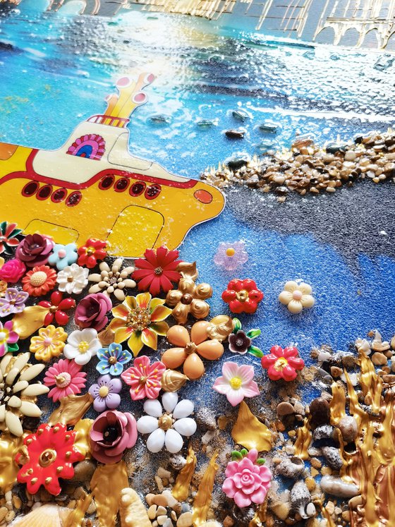 Yellow Submarine