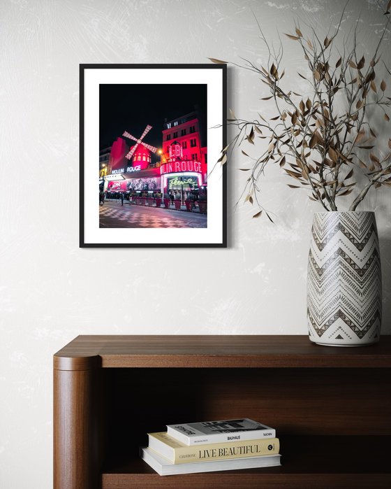 MOULIN ROUGE