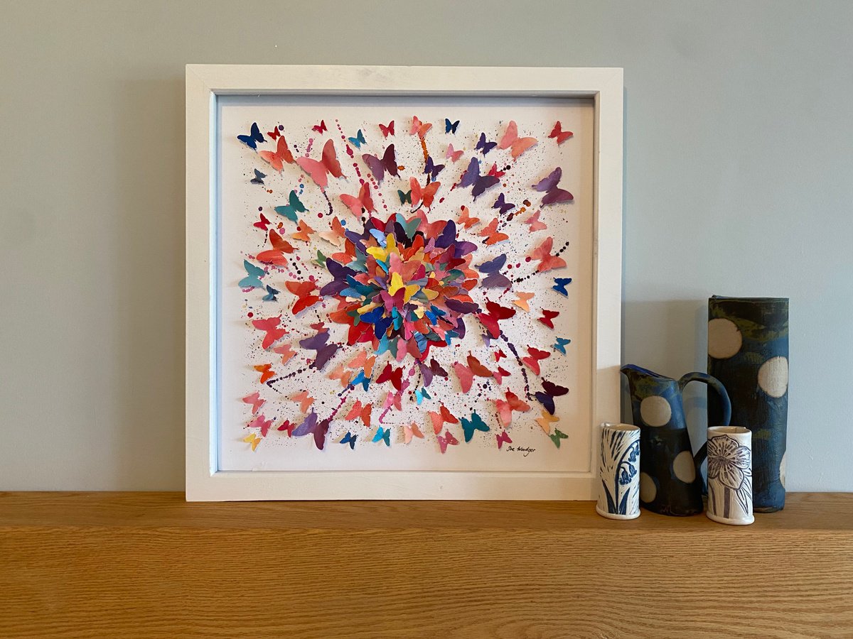 A pop of colour - Butterfly circle by Sue Woodger