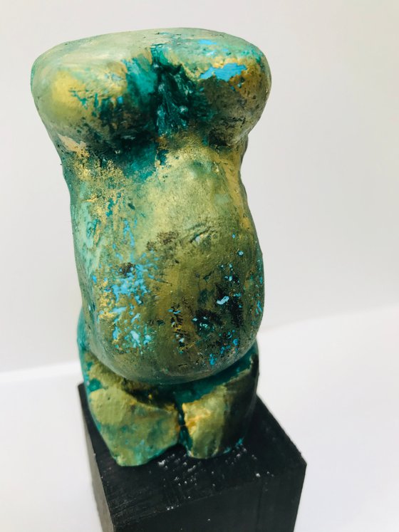 Nude Sculpture... Earth Mother In Turquoise Jade  And Gold