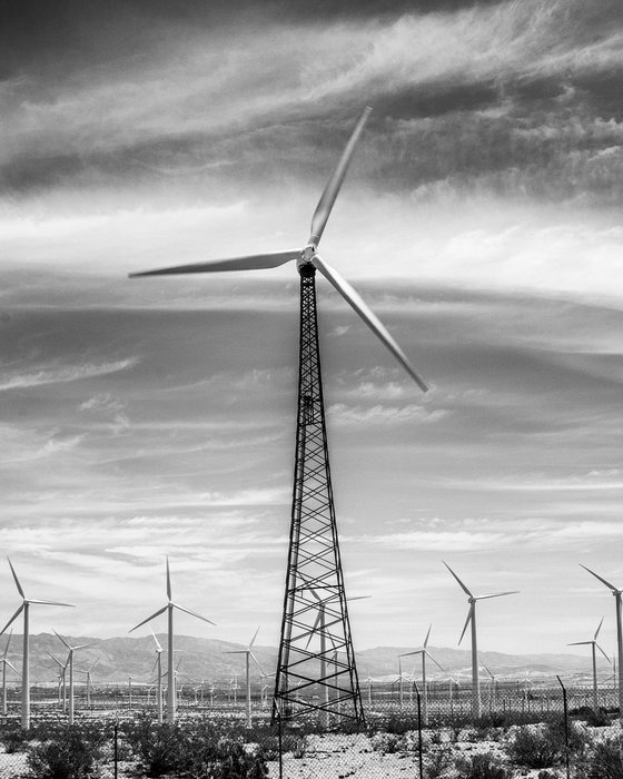 WIND TURBINE NOIR Palm Springs