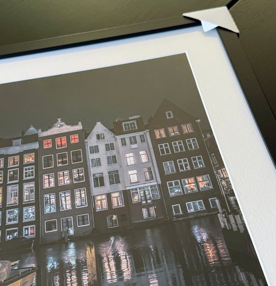 AMSTERDAM NIGHT