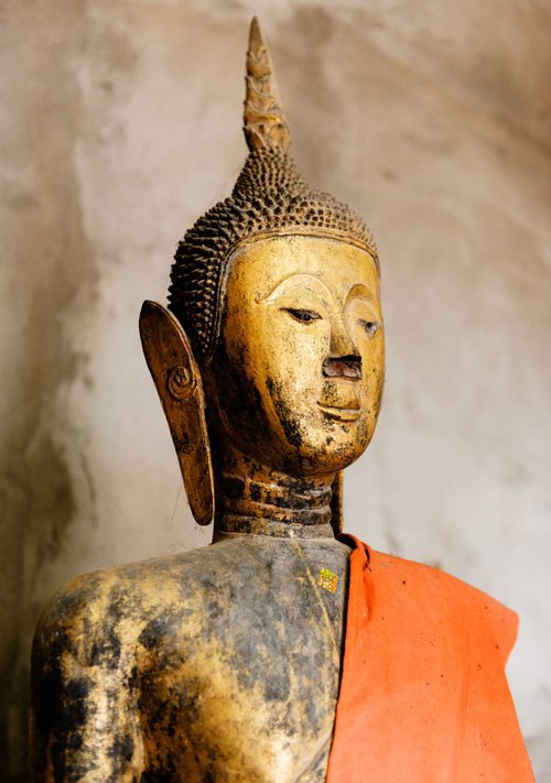 Wat Xieng Thong, Luang Prabang by Tom Hanslien