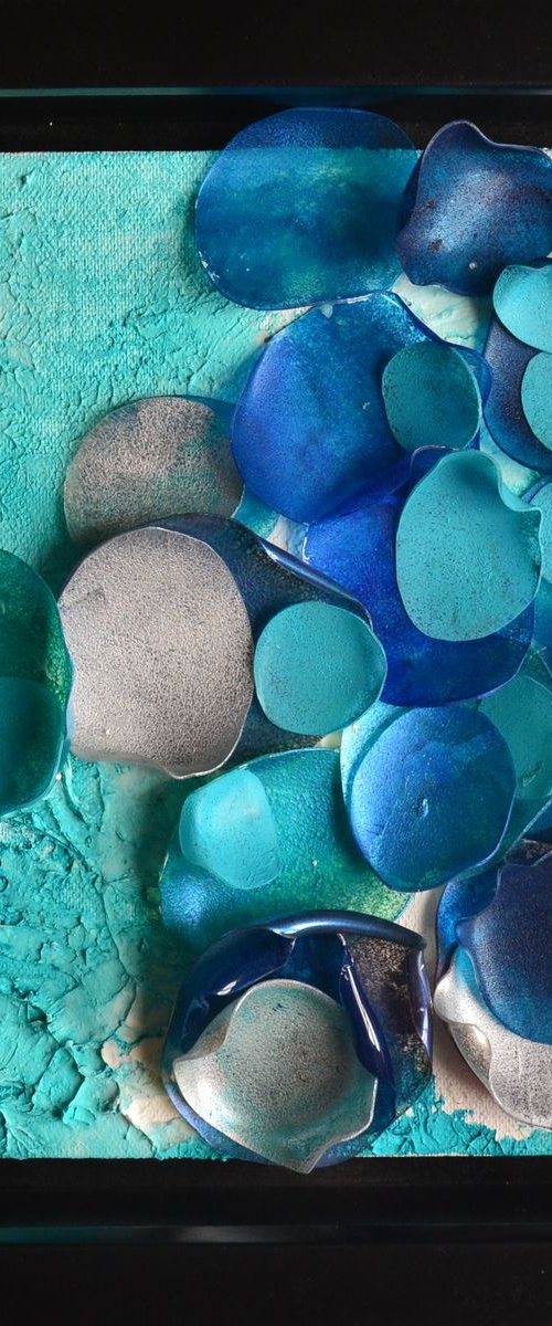 Blue coal reef by Swapna Namboodiri