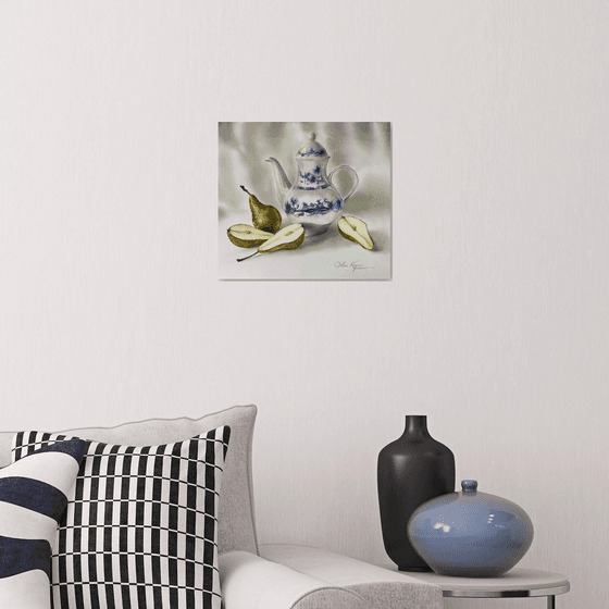 Teapot and pears