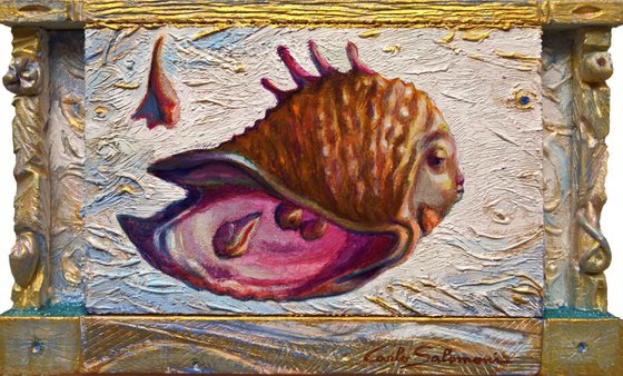 THE SEASHELL FISH, MUMMY - ( carved wood frame )