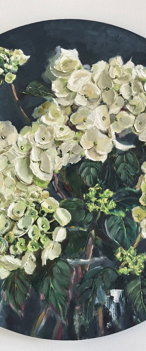 White hudrangea painting by Leyla Demir