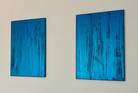 Hand-painted Blue Flow