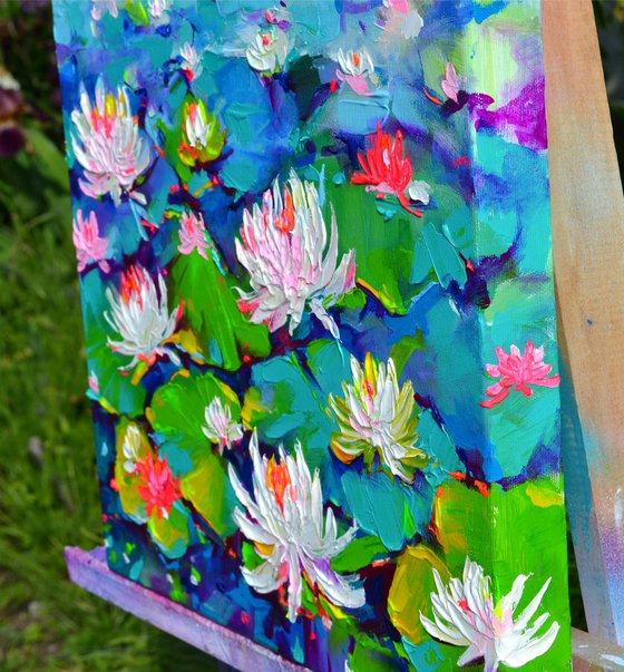 White Water Lilies on the Pond
