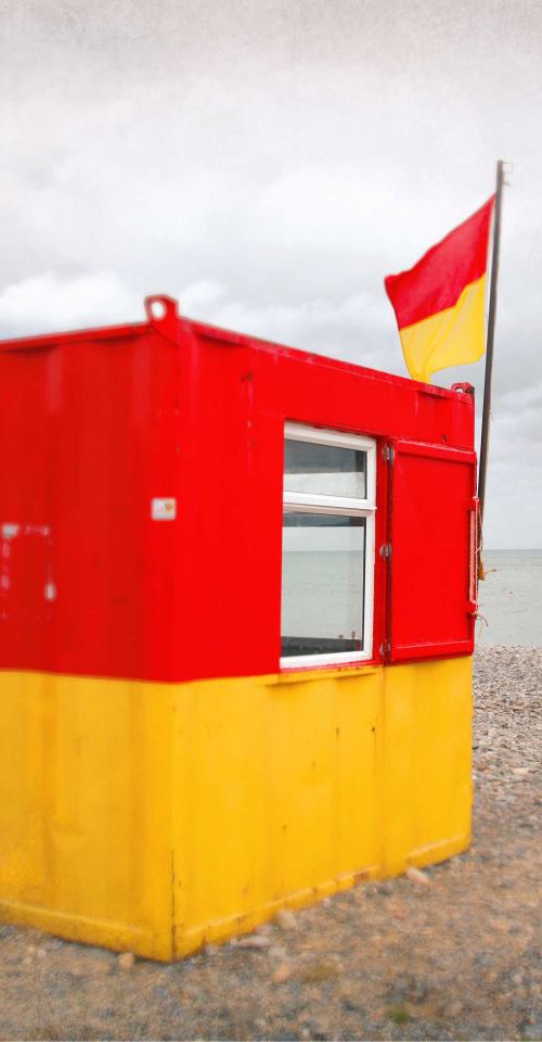 Lifeguard hut by Louise O'Gorman