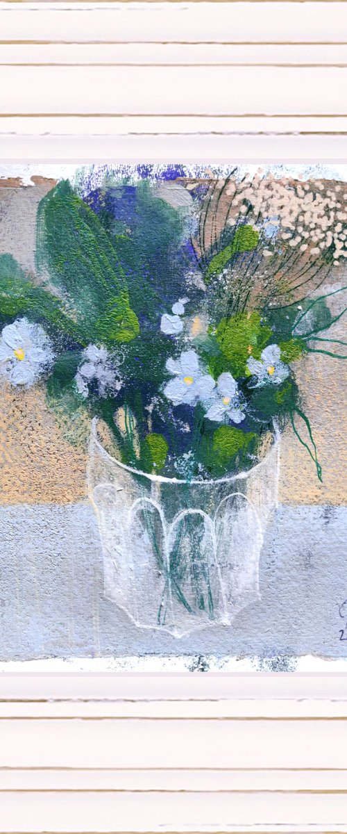 Tiny Bouquet - framed, ready to hang by Ayna Paisley