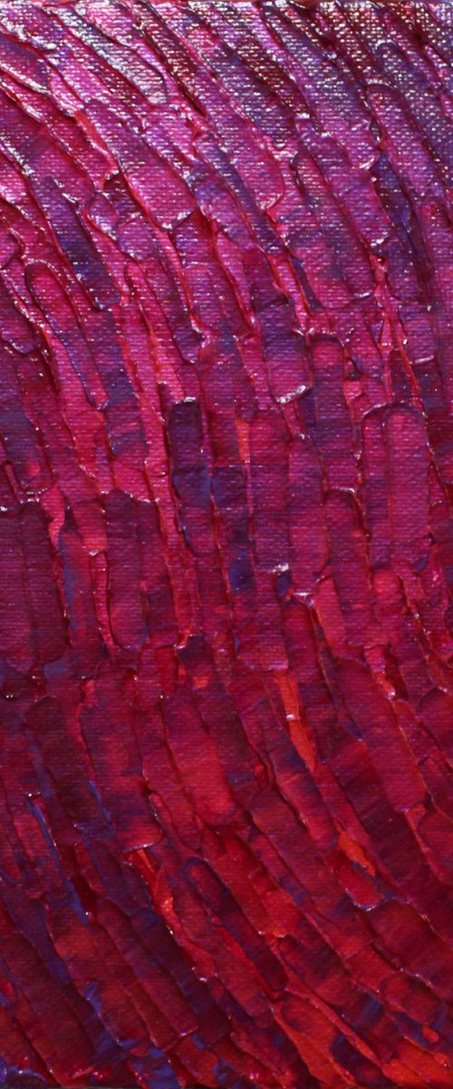 Texture movement / Purple Red by Jonathan Pradillon